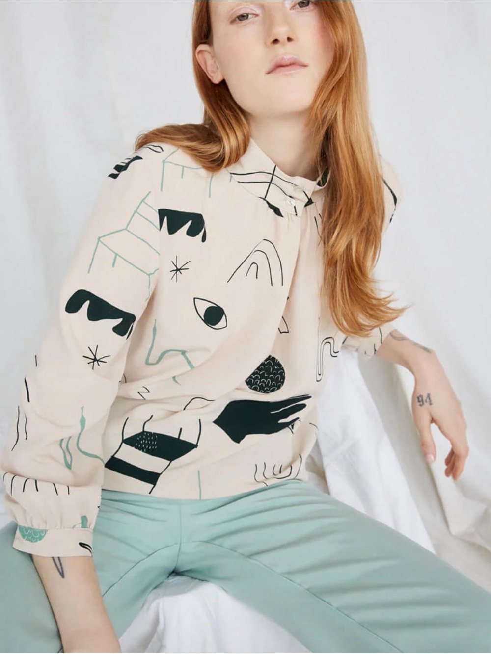 Eve Gravel Mystic Top Abstract Graphic Print Blouse - Medium